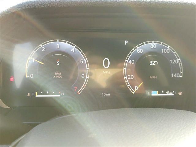 New 2025 Jeep Grand Cherokee L Altitude image 18