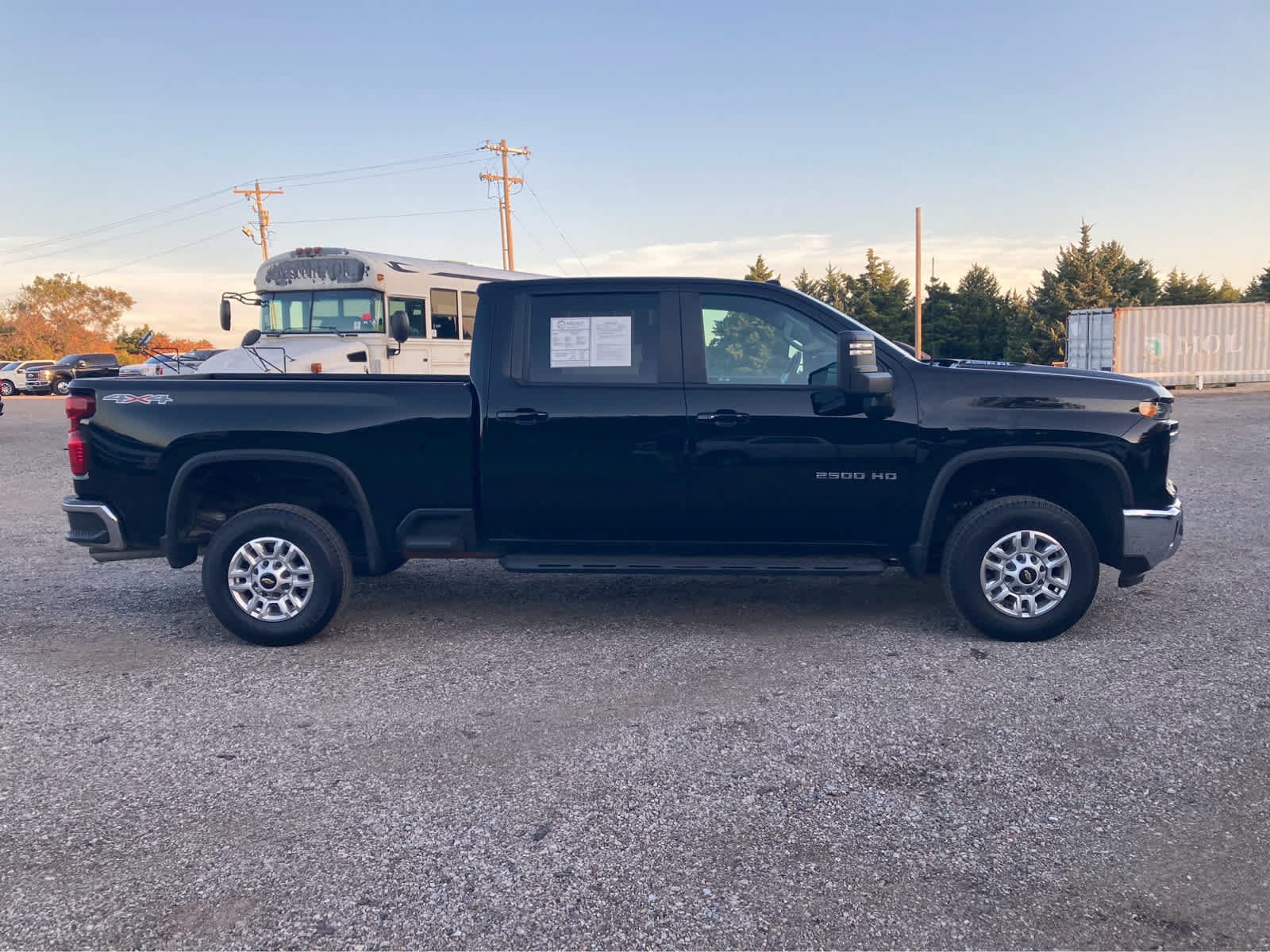 Used 2024 Chevrolet Silverado 2500 LT w/ Convenience Package AWD/4WD image 9