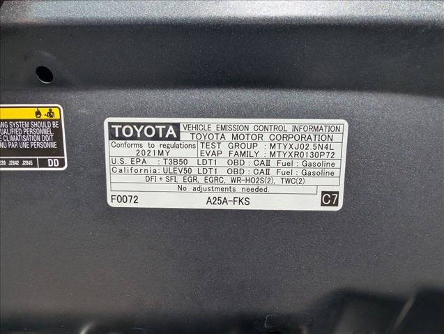 Used 2021 Toyota RAV4 LE image 22