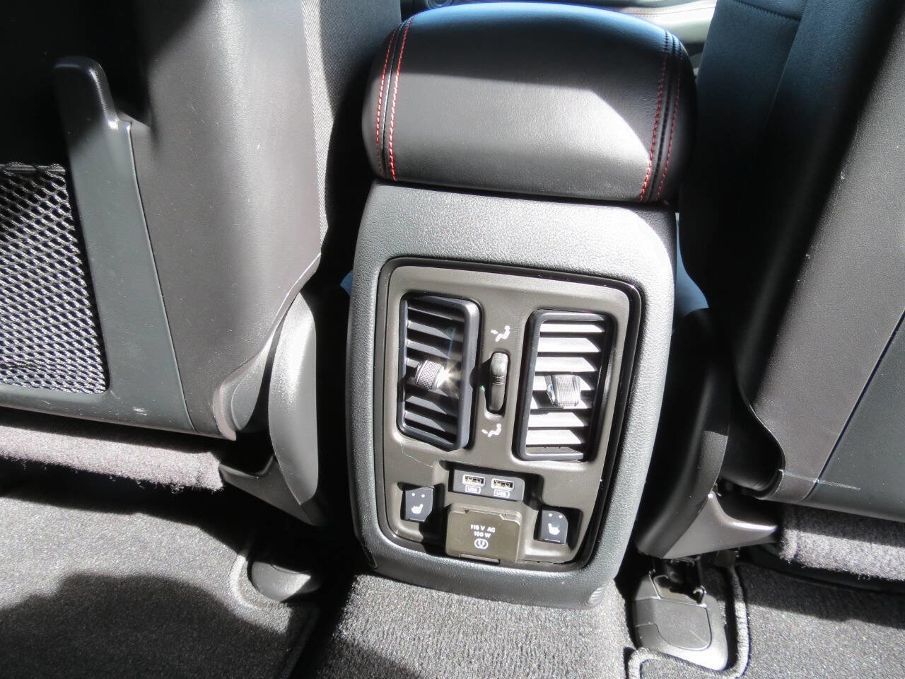 Used 2024 Dodge Durango GT image 24