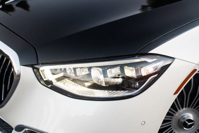 Used 2023 Mercedes-Benz Maybach S 580 4MATIC image 3