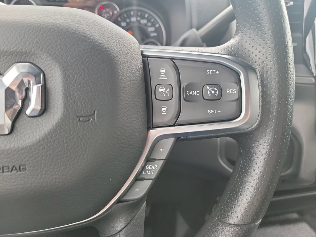 New 2025 RAM 5500 Tradesman AWD/4WD image 18