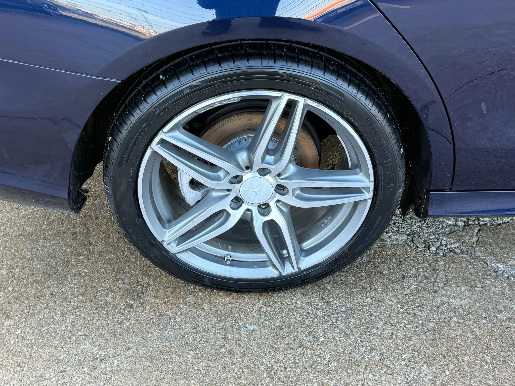 Used 2018 Mercedes-Benz E 300 4MATIC image 52