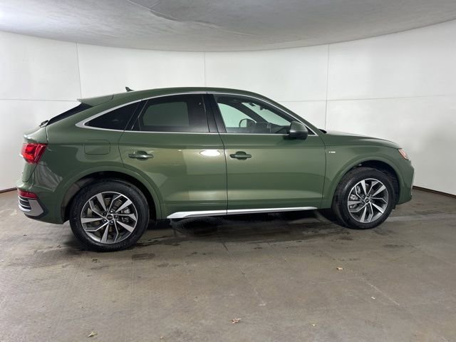 Used 2022 Audi Q5 2.0T Premium w/ Convenience Package image 10
