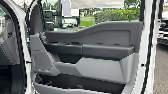 New 2026 Ford F550 4x4 SuperCab Super Duty image 20