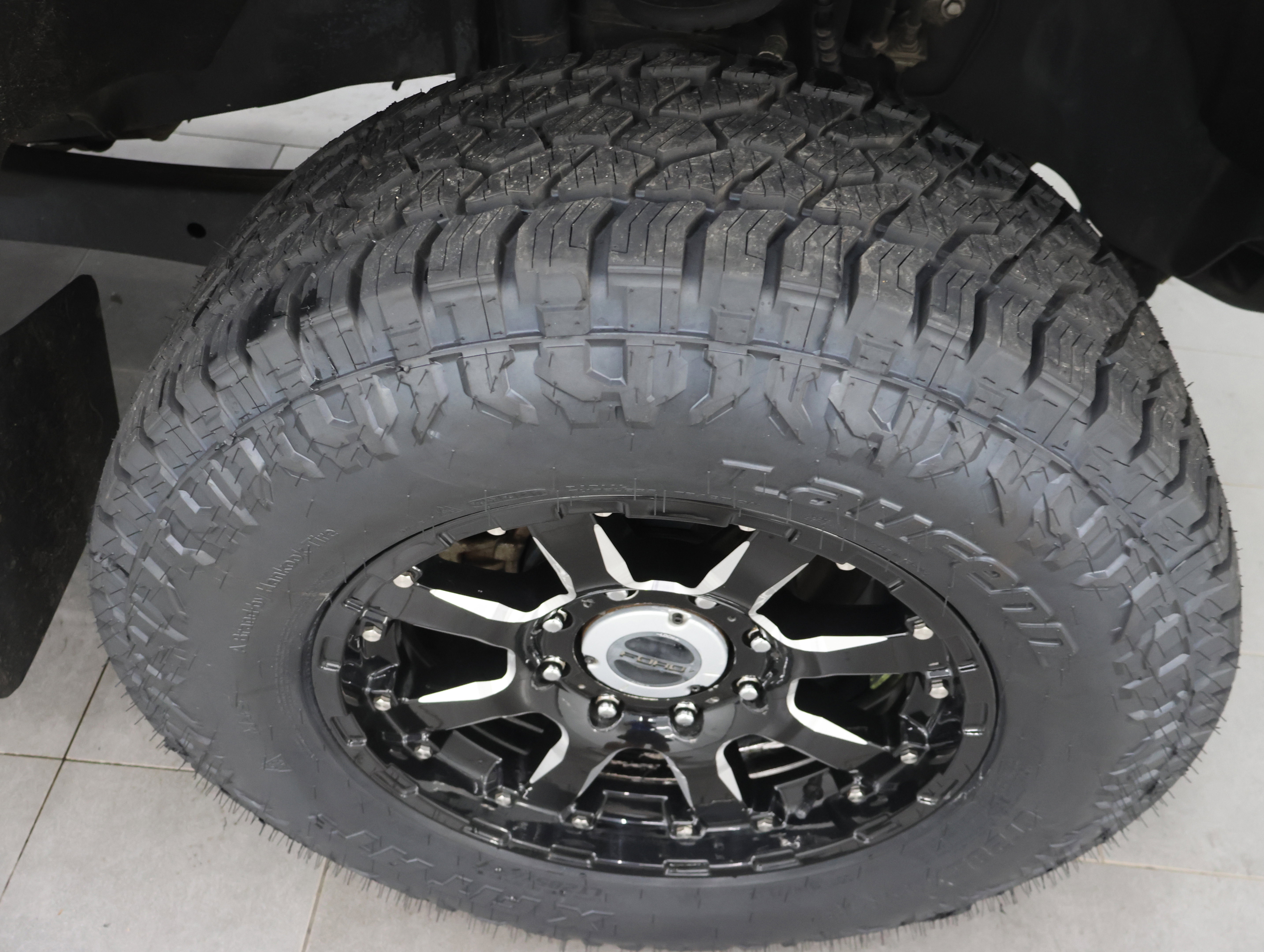 Used 2018 Ford F250 XLT AWD/4WD image 3