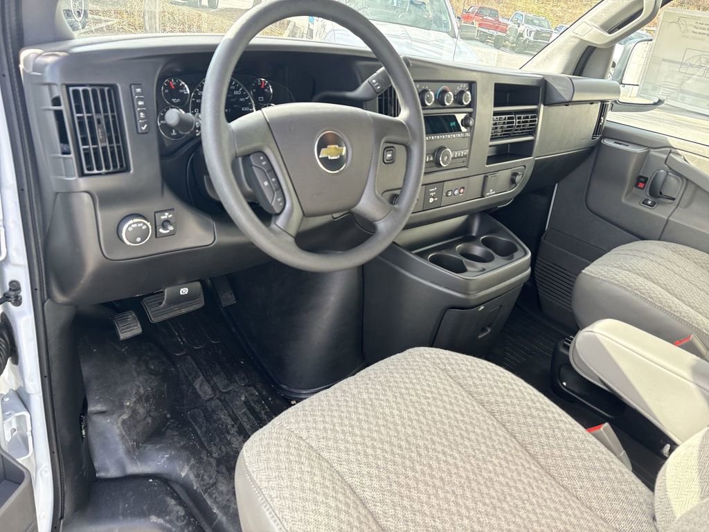 New 2025 Chevrolet Express 3500 Extended w/ Driver Convenience Package RWD image 11