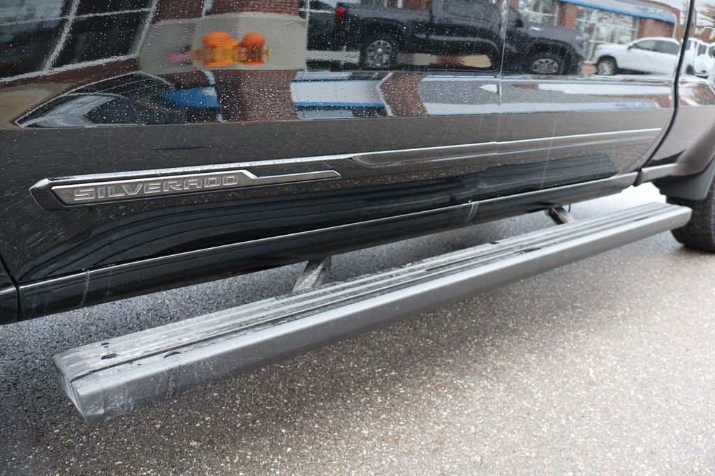 New 2026 Chevrolet Silverado 1500 High Country w/ Midnight Edition image 32