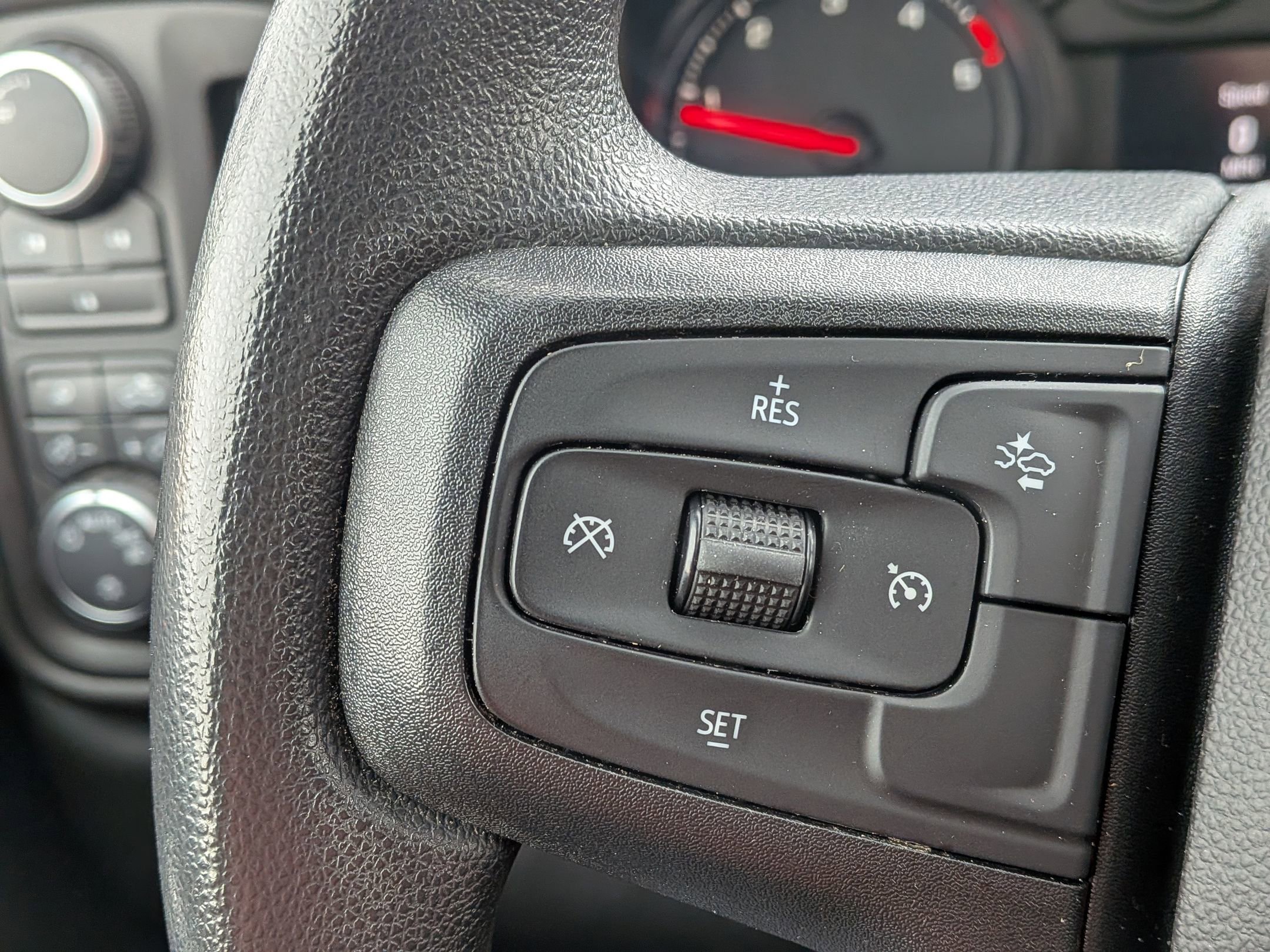 Certified 2025 Chevrolet Silverado 2500 Custom w/ Custom Value Package image 21