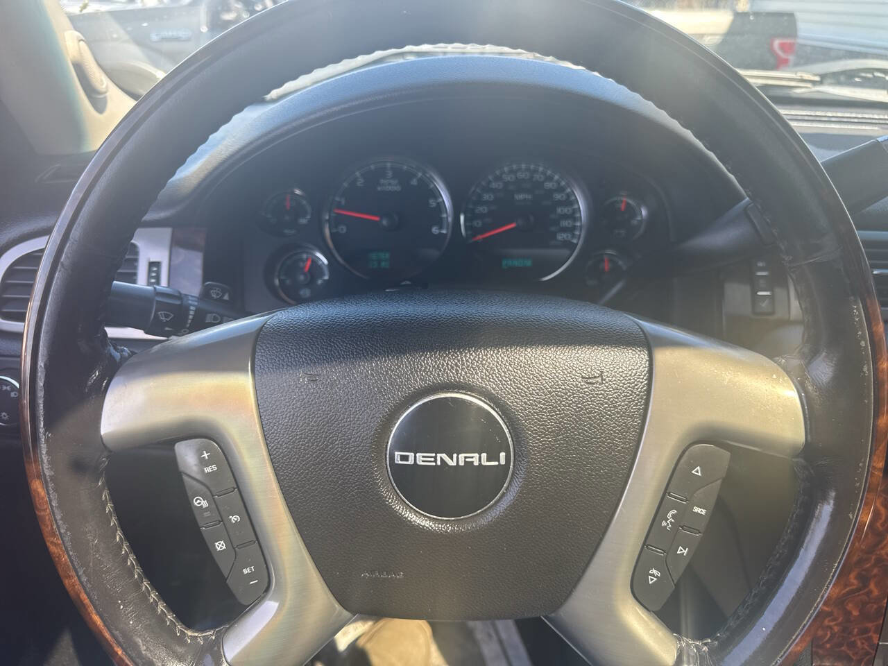 Used 2012 GMC Sierra 1500 Denali image 16