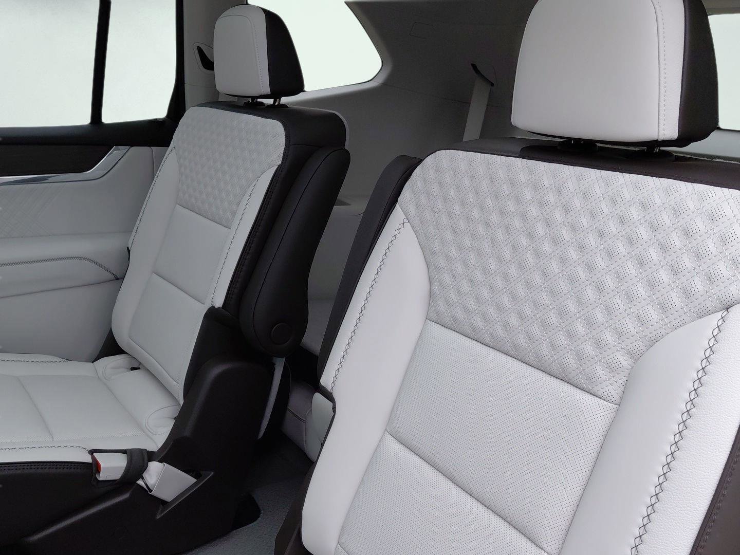 New 2026 GMC Acadia Denali w/ Super Cruise Package image 39