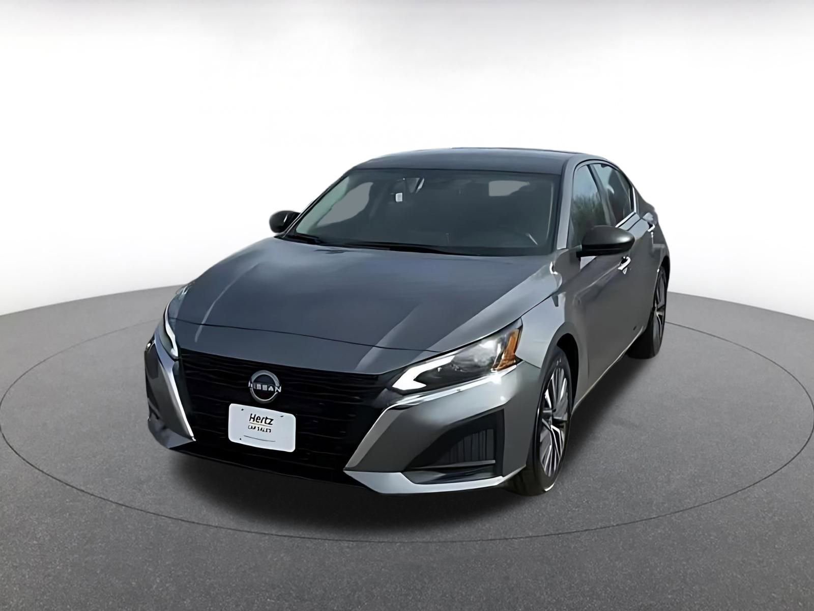 Used 2025 Nissan Altima 2.5 SV image 7