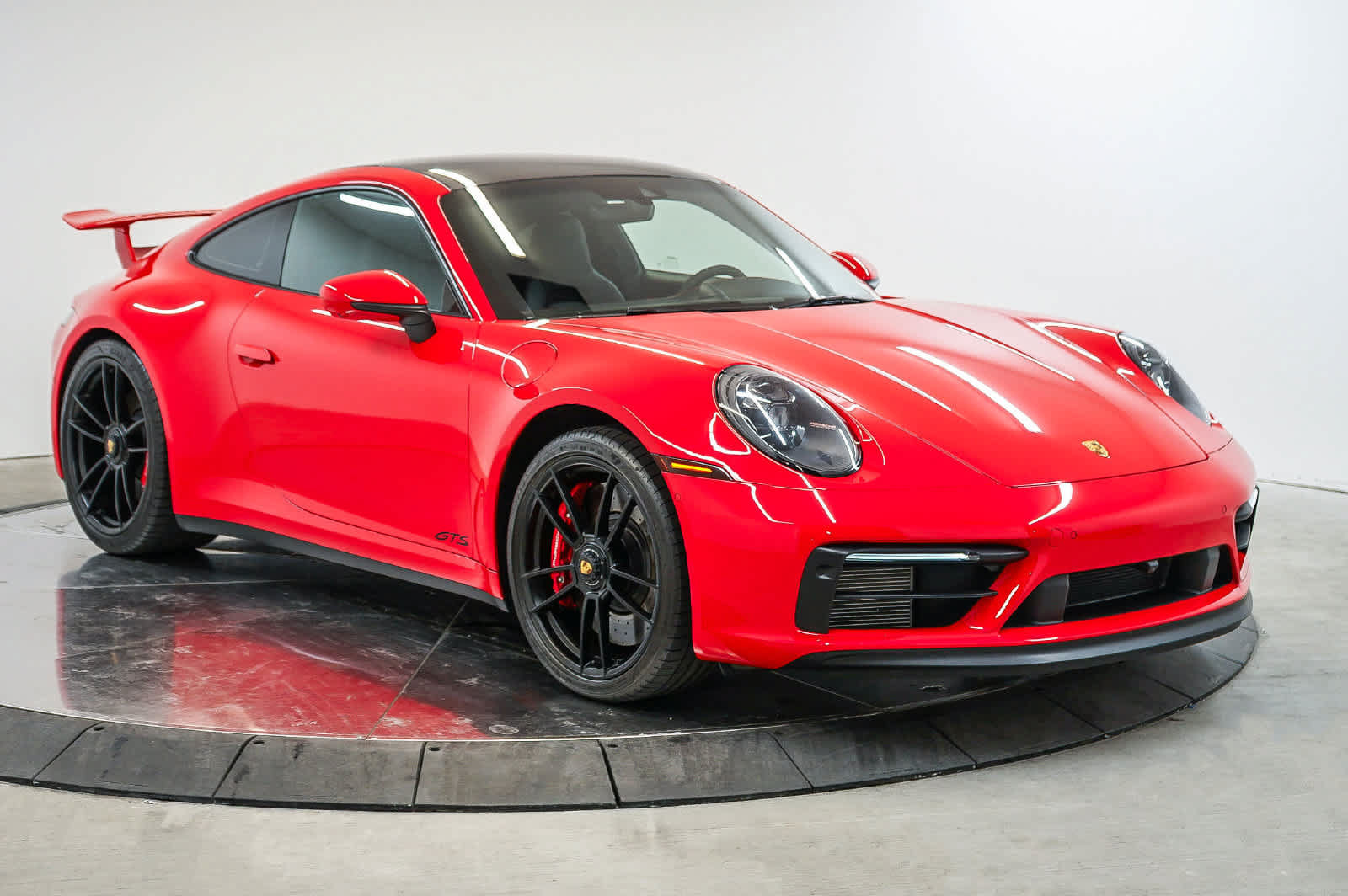 Certified 2024 Porsche 911 Carrera 4 GTS AWD/4WD image 7