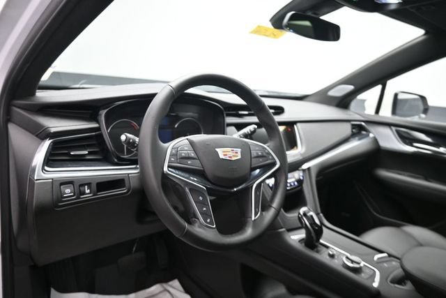Used 2024 Cadillac XT5 Premium Luxury w/ LPO, Floor Liner Package AWD/4WD image 12