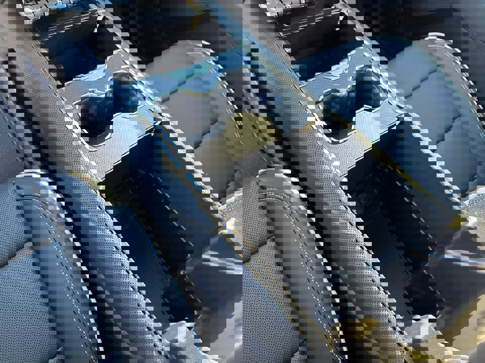 Used 2026 GMC Sierra EV Elevation image 29