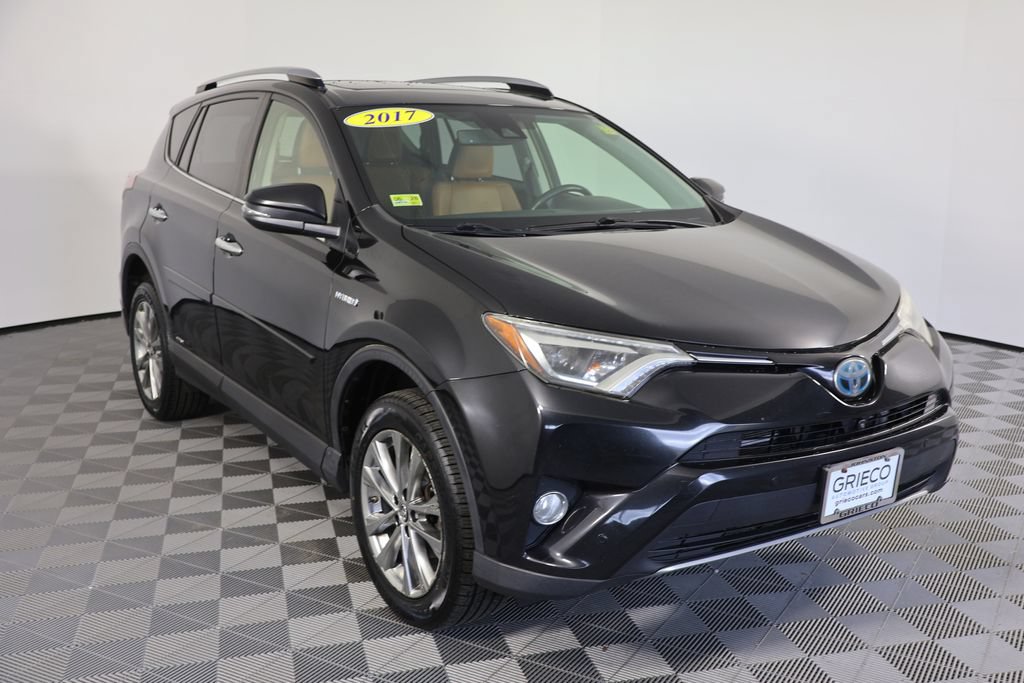 Used 2017 Toyota RAV4 Limited w/ Advanced Technology Package AWD/4WD video 1