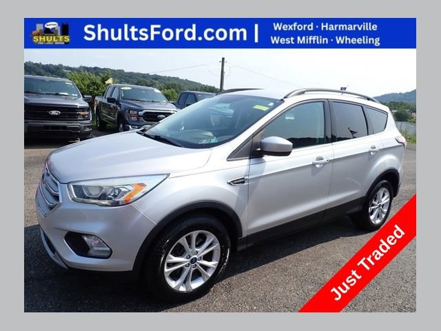Used 2017 Ford Escape SE w/ SE Leather Comfort Package AWD/4WD image 1
