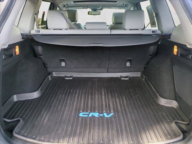 Used 2022 Honda CR-V Touring image 6