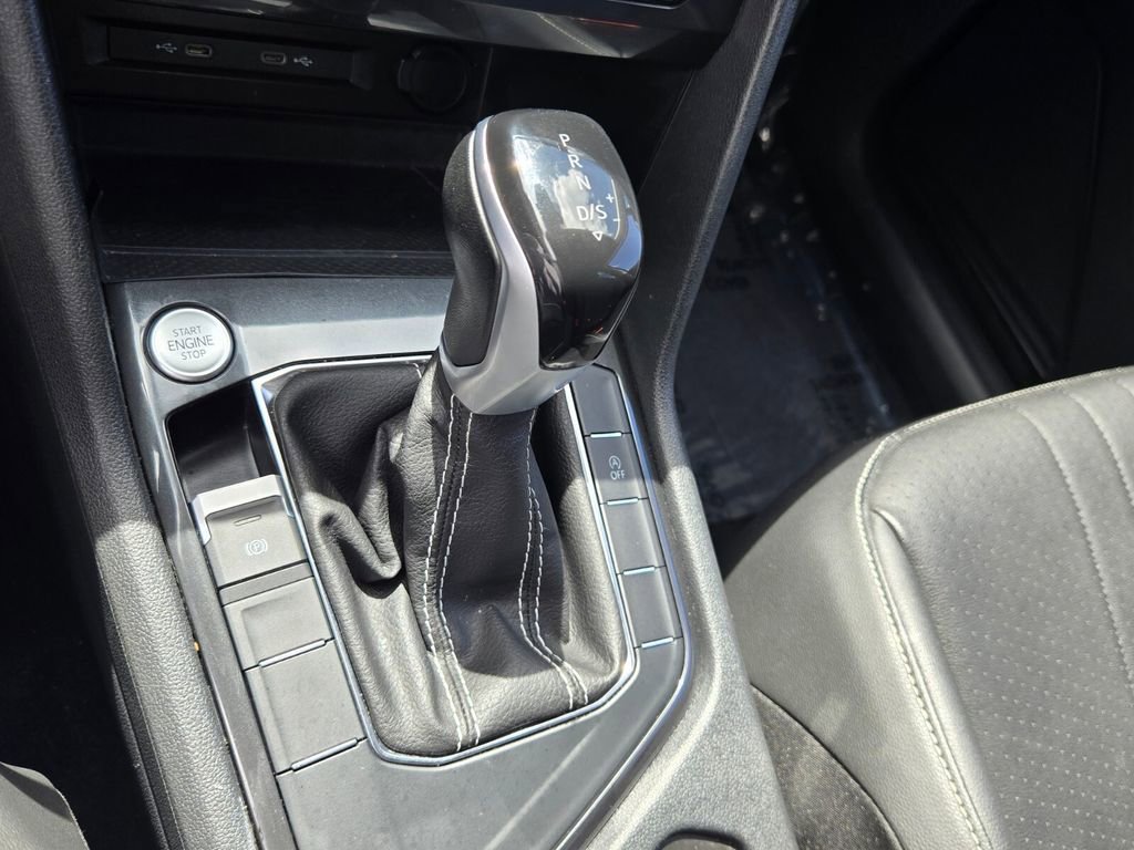 Certified 2023 Volkswagen Tiguan SE image 19