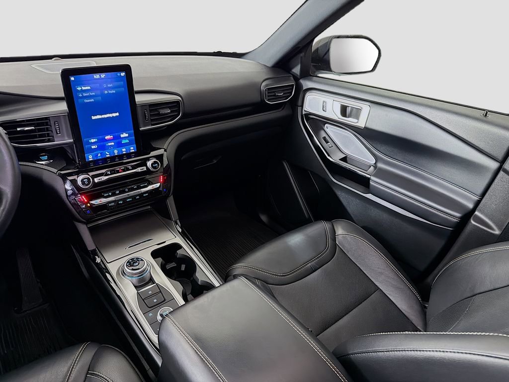 Used 2023 Ford Explorer ST w/ Technology Package image 26