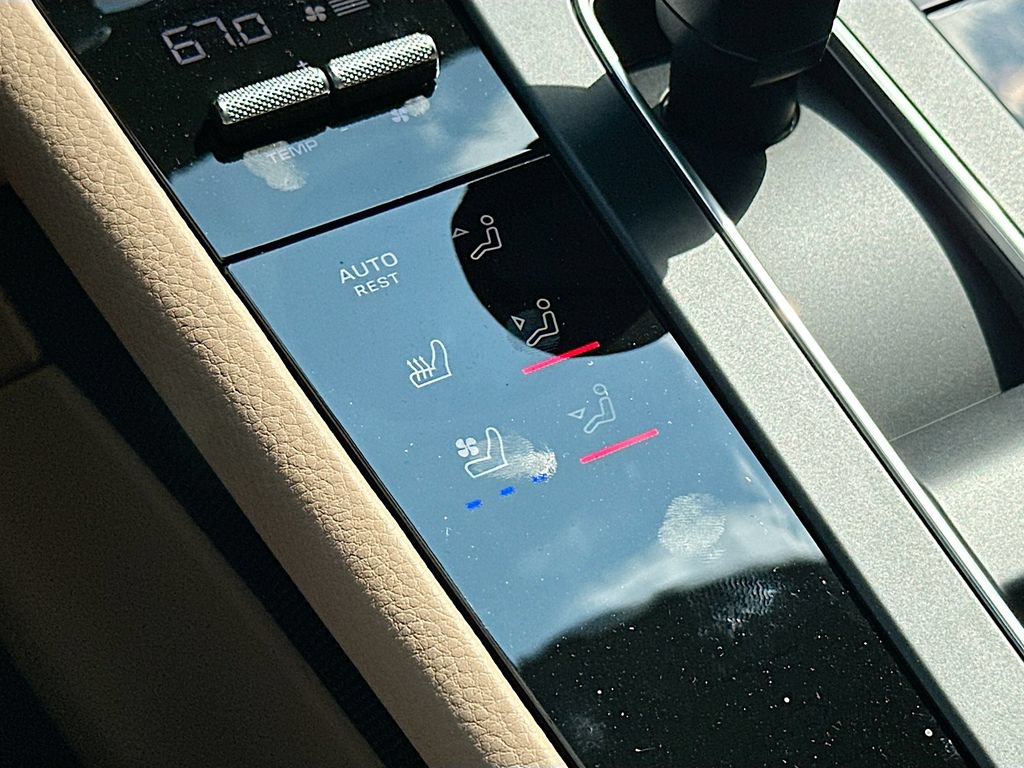 New 2026 Porsche Macan AWD/4WD image 23