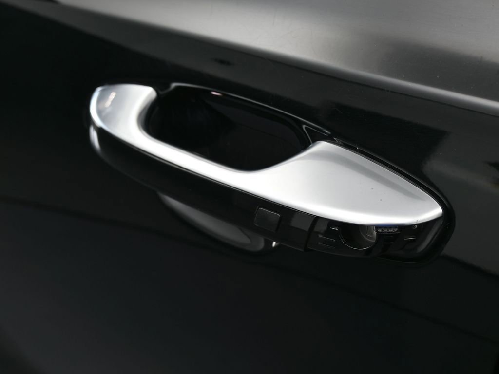 Used 2021 Kia Telluride S image 32