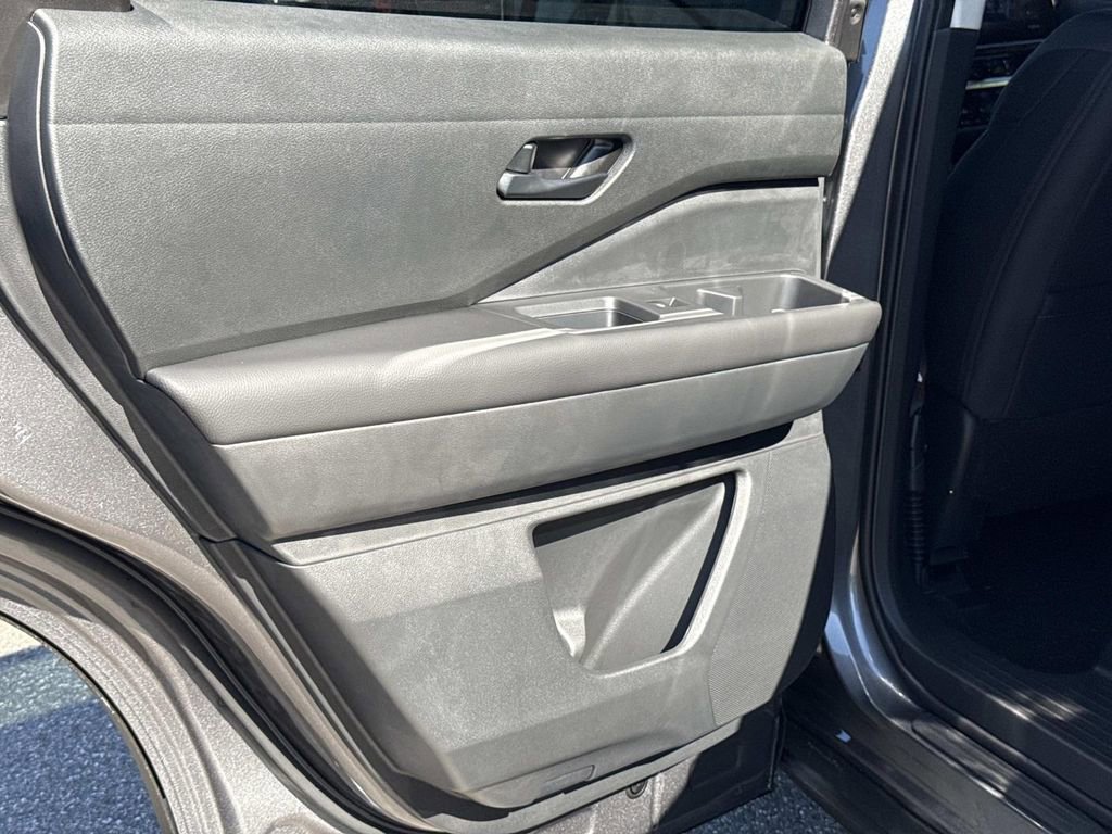 New 2026 Nissan Pathfinder SV FWD image 12