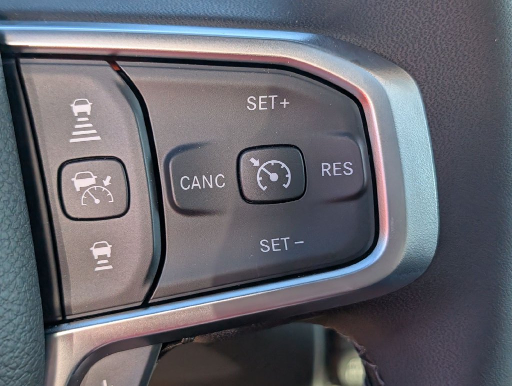 New 2026 RAM 1500 Big Horn AWD/4WD image 16