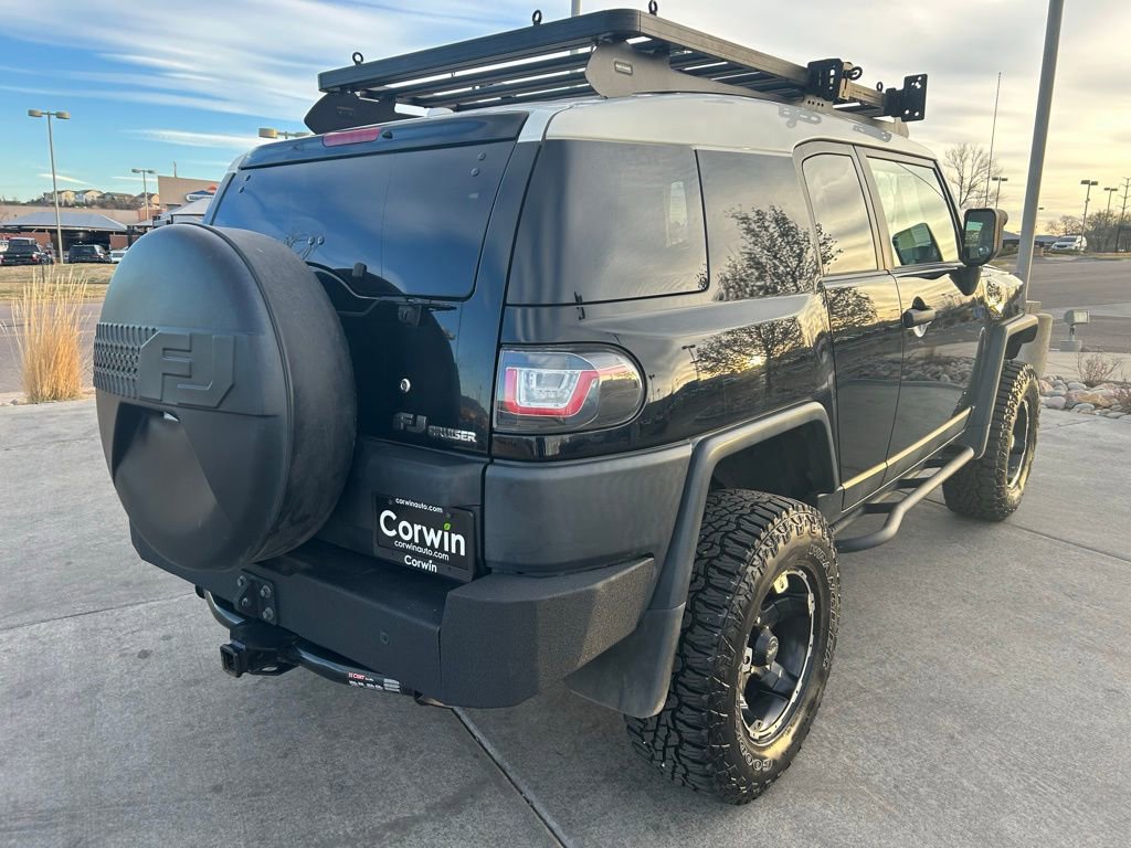 Used 2014 Toyota FJ Cruiser 4WD w/ Upgrade Package image 9