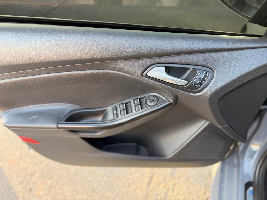 Used 2017 Ford Focus RS image 17