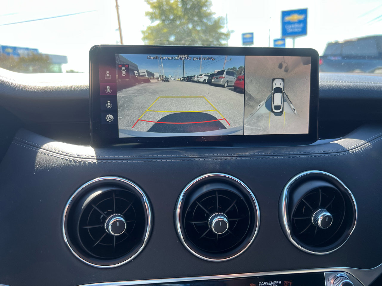 Used 2022 Kia Stinger GT2 image 57