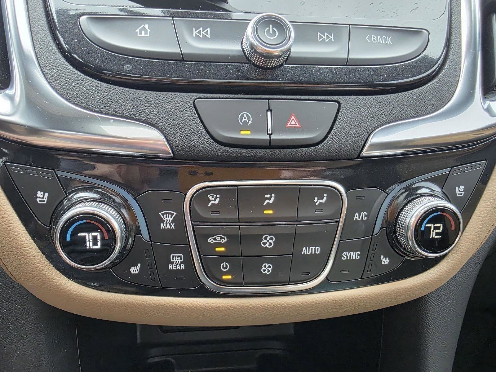 Used 2024 Chevrolet Equinox Premier image 17