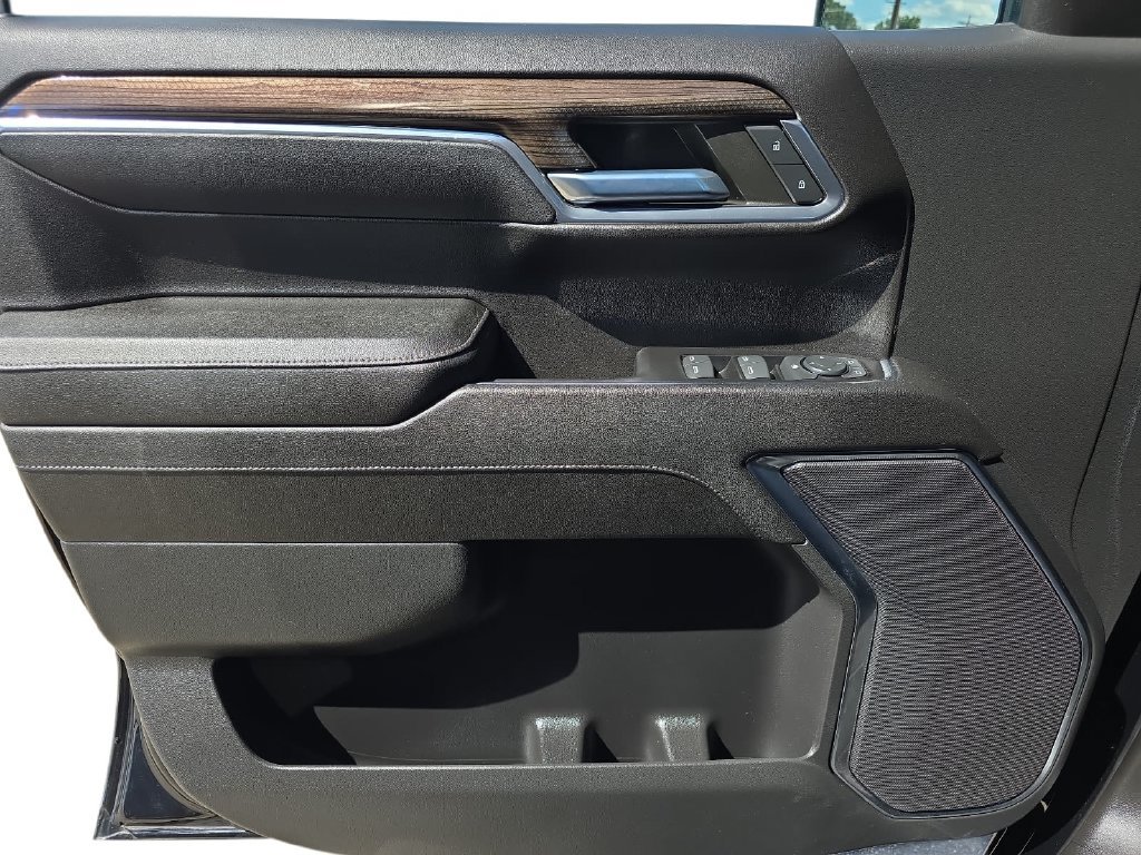 Used 2023 Chevrolet Silverado 1500 RST w/ Protection Package RWD image 27