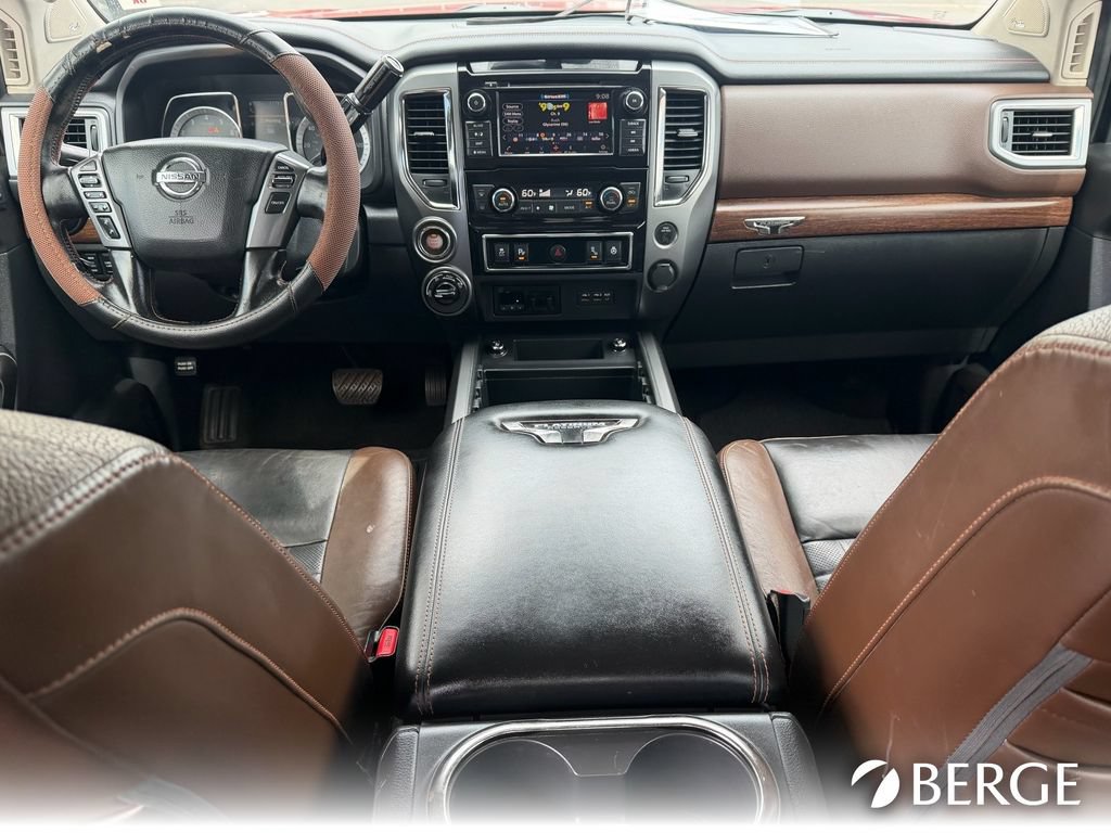 Used 2019 Nissan Titan Platinum Reserve AWD/4WD image 18
