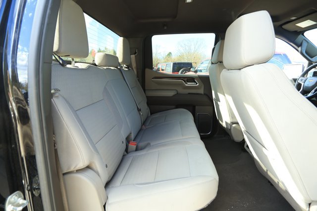Used 2025 Chevrolet Silverado 1500 LT image 26