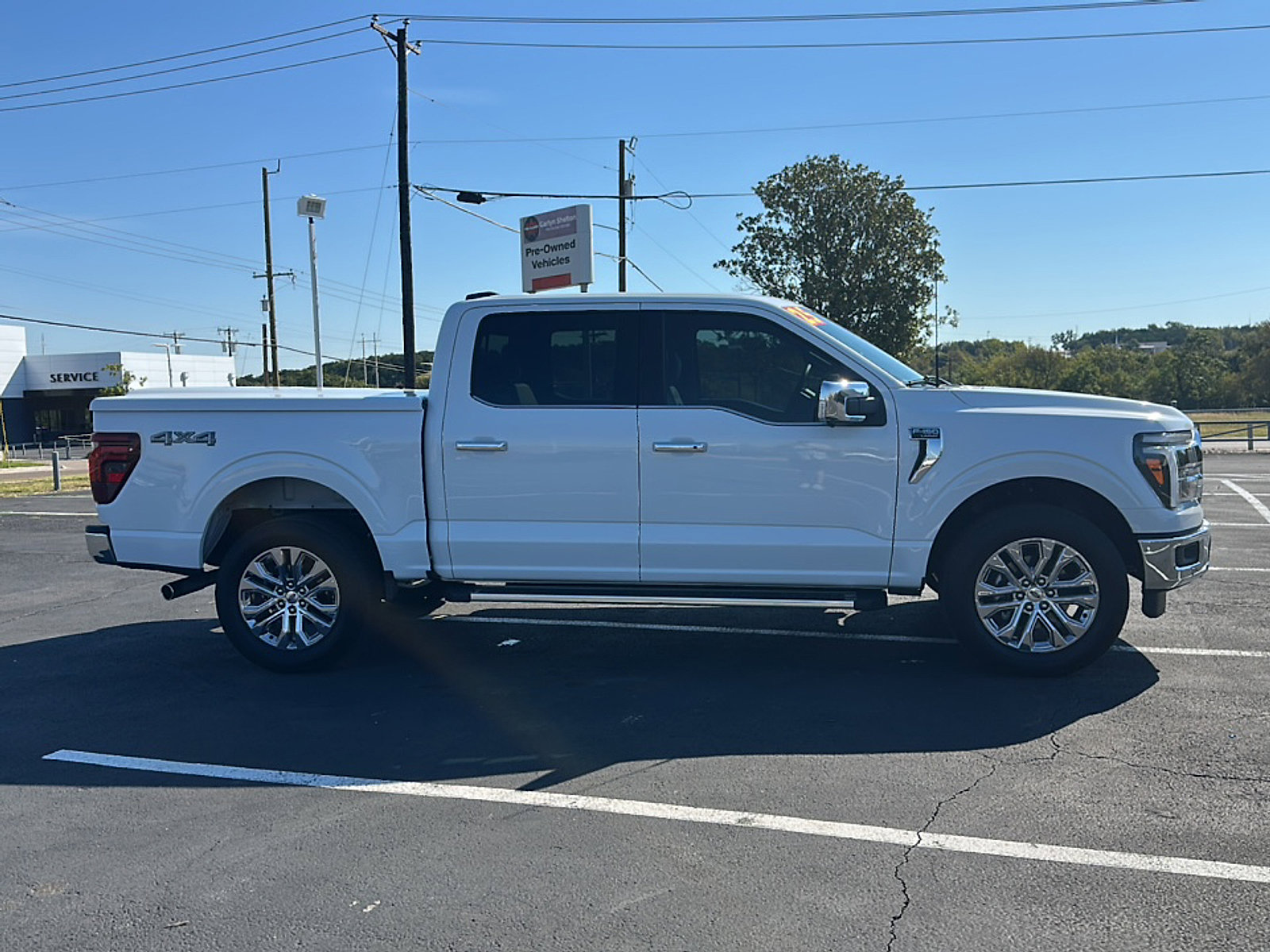Used 2025 Ford F150 Lariat w/ Equipment Group 501A Mid image 9