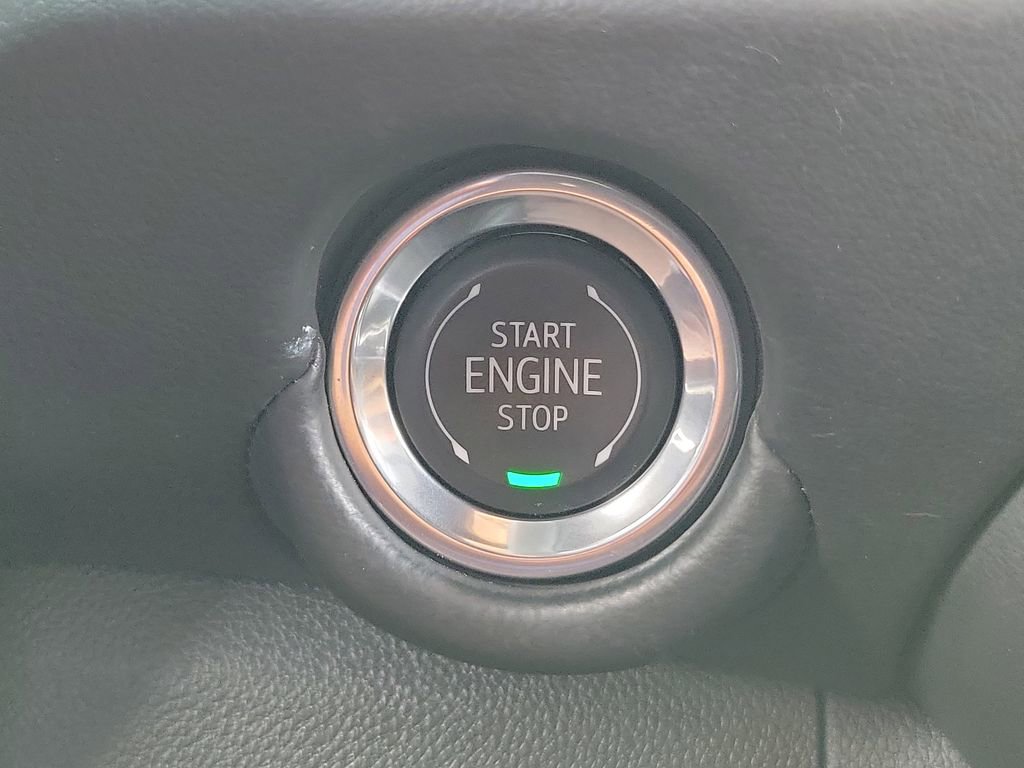 Used 2025 Chevrolet Tahoe LT AWD/4WD image 9