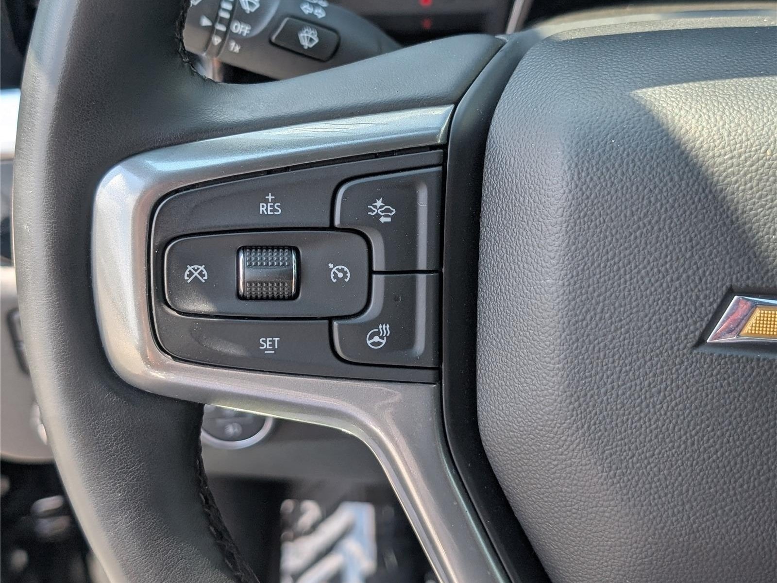 Used 2025 Chevrolet Silverado 3500 LT w/ Safety Package AWD/4WD image 21