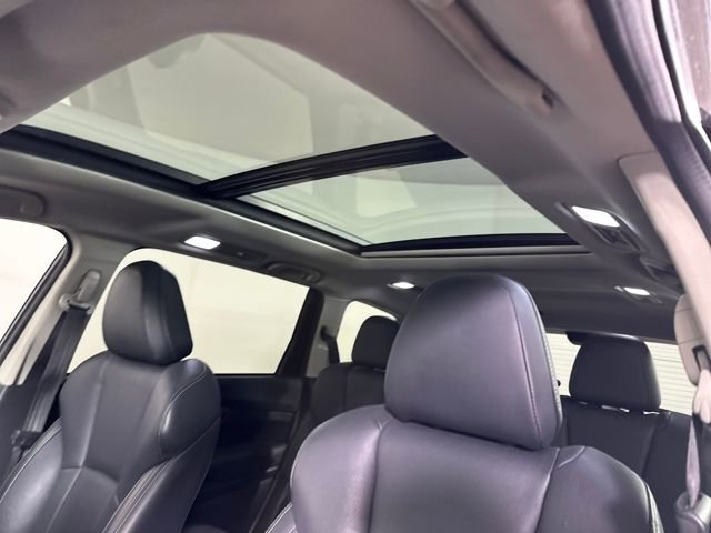 Used 2022 Subaru Ascent Touring image 12