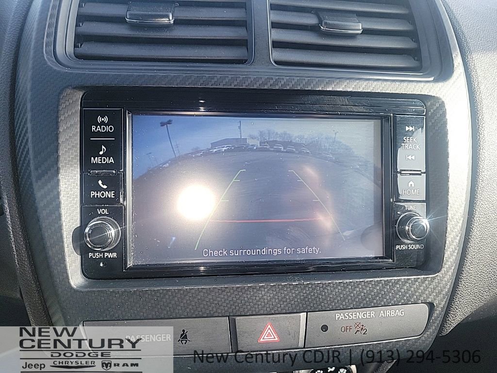 Used 2024 Mitsubishi Outlander Sport ES image 12