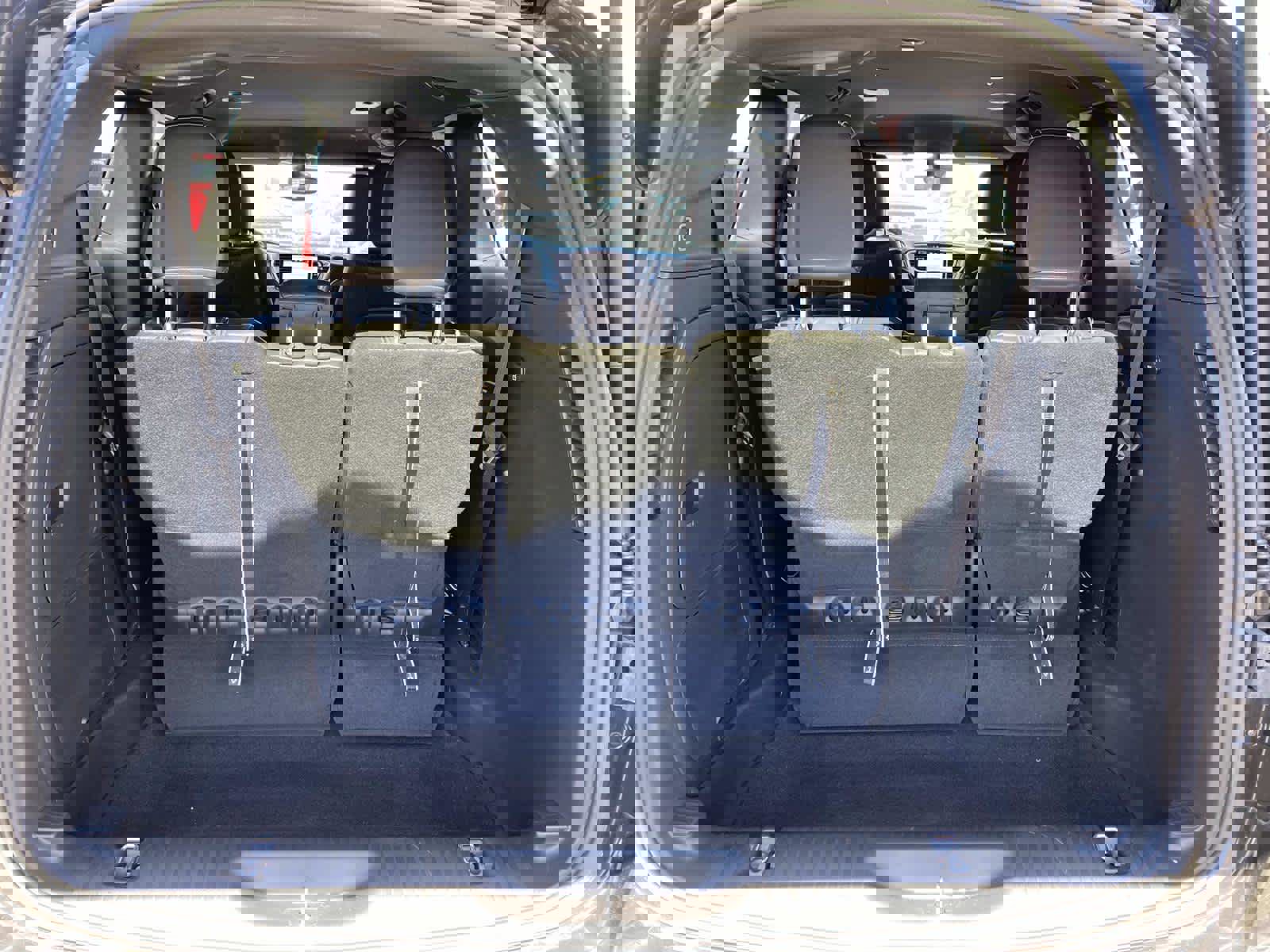 New 2023 Chrysler Pacifica Touring-L w/ S Appearance Package image 5