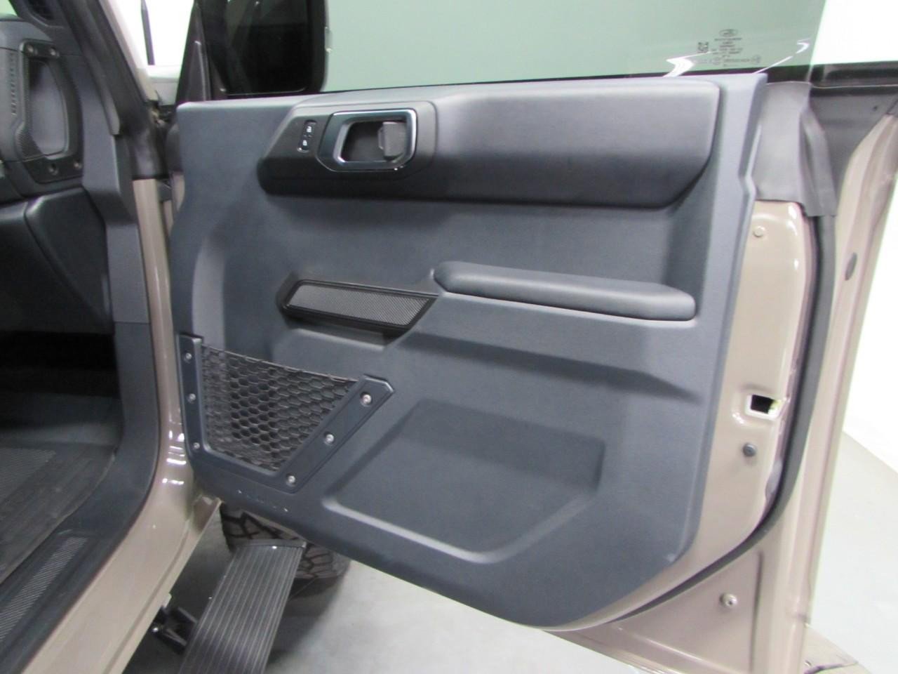 New 2025 Ford Bronco Outer Banks AWD/4WD image 16
