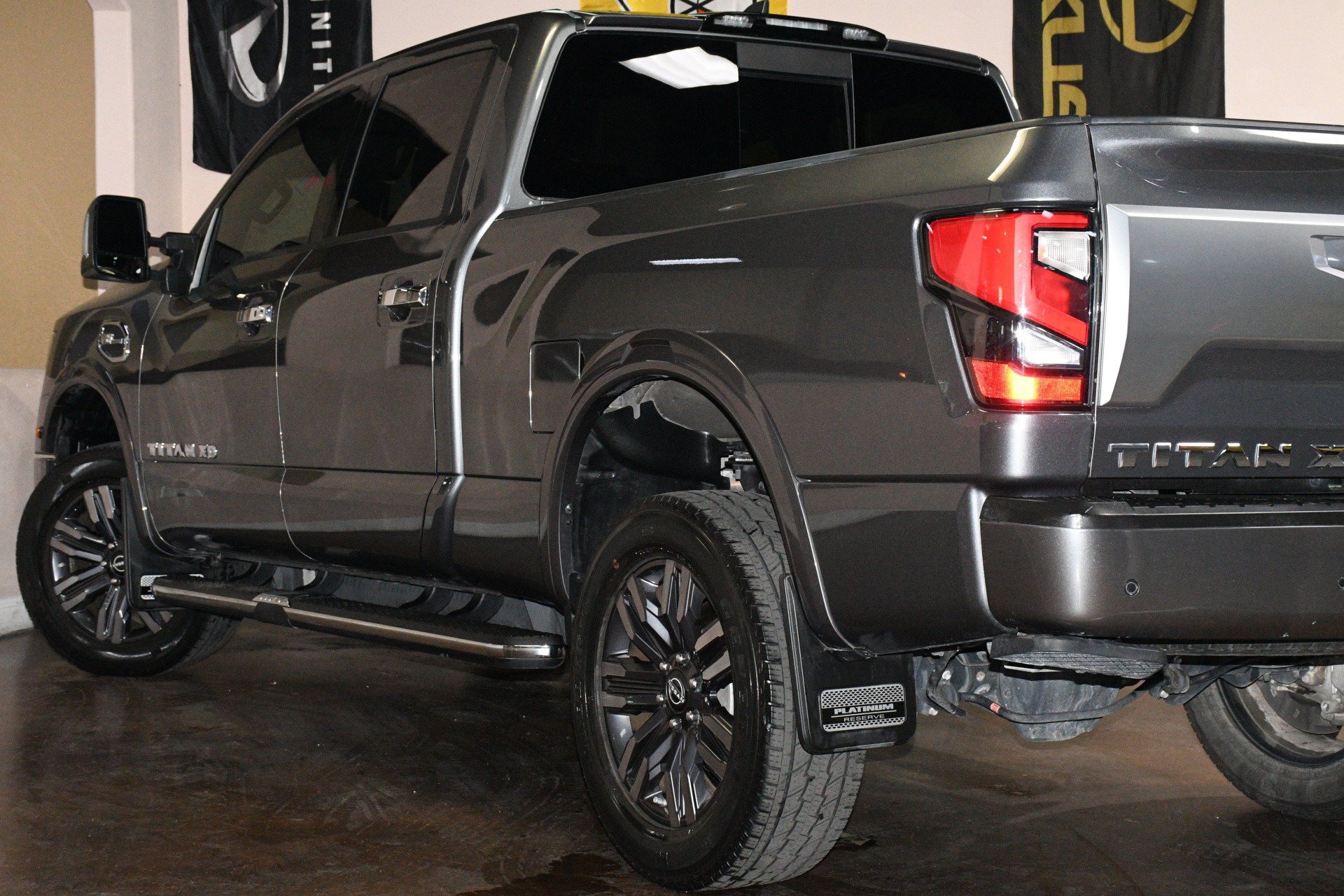 Used 2023 Nissan Titan Platinum Reserve w/ Moonroof Package AWD/4WD image 55