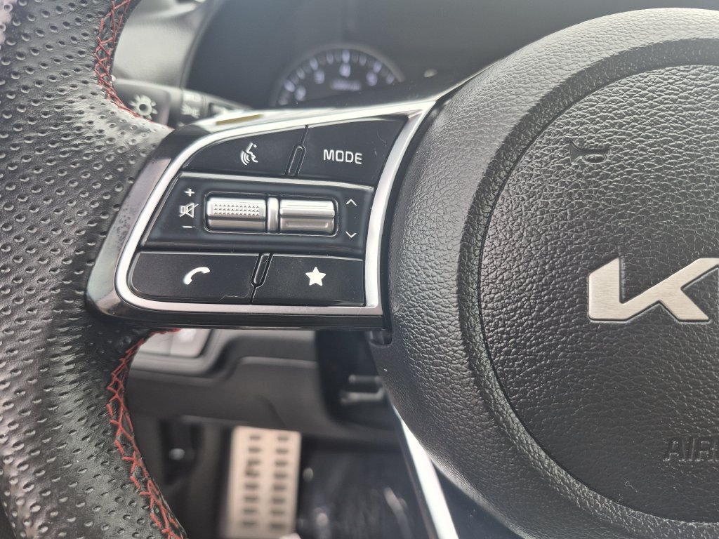 Certified 2024 Kia Forte GT FWD image 18