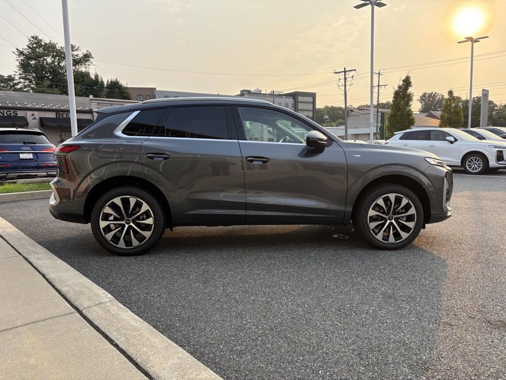 New 2026 Audi Q3 quattro 2.0T AWD/4WD image 6
