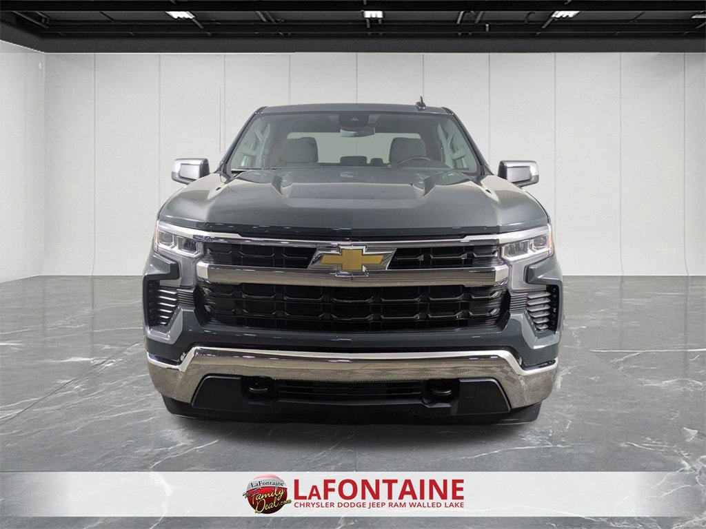 Used 2025 Chevrolet Silverado 1500 LT image 8