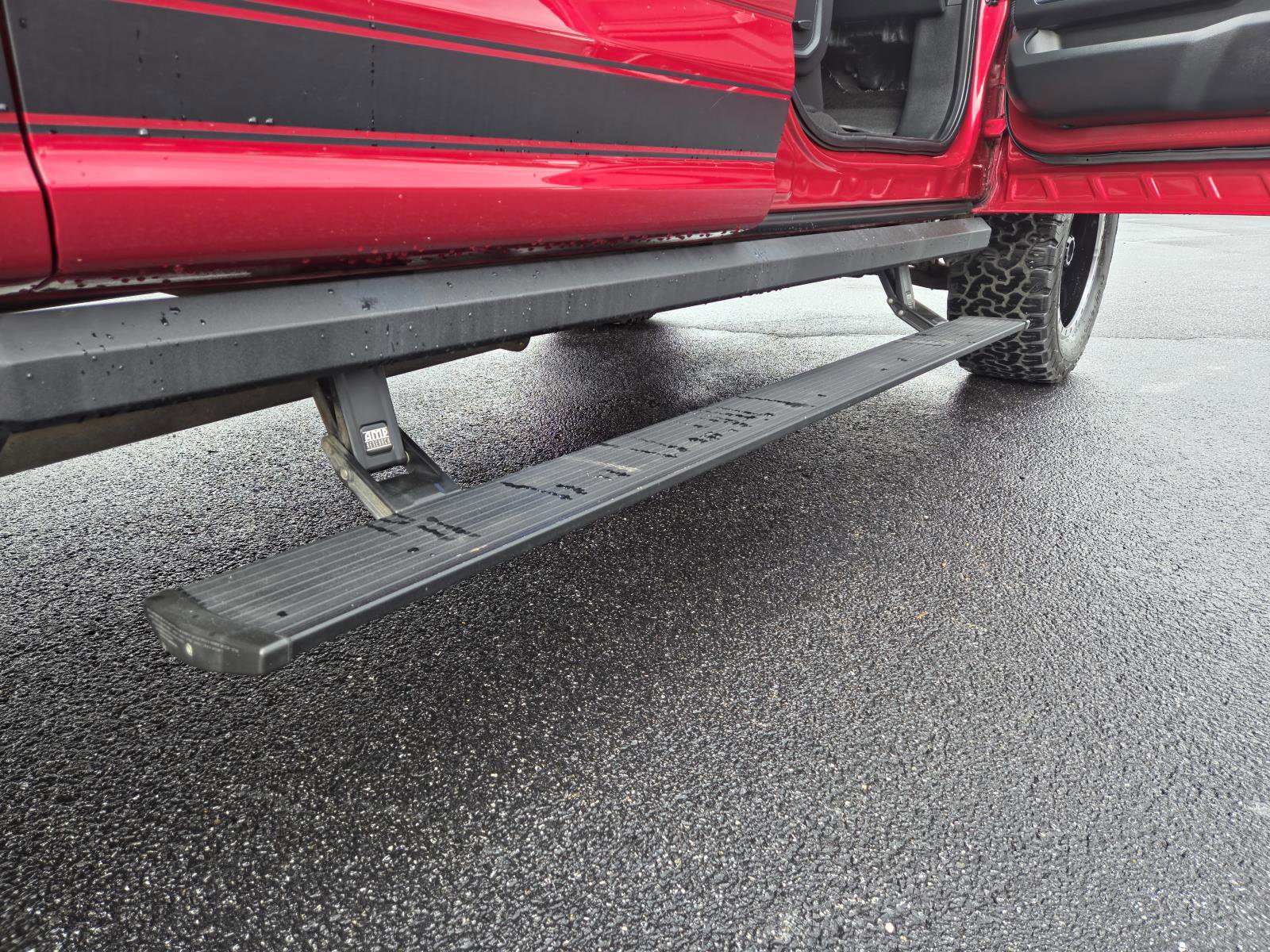 Used 2020 Ford F150 Lariat w/ Equipment Group 502A Luxury image 16