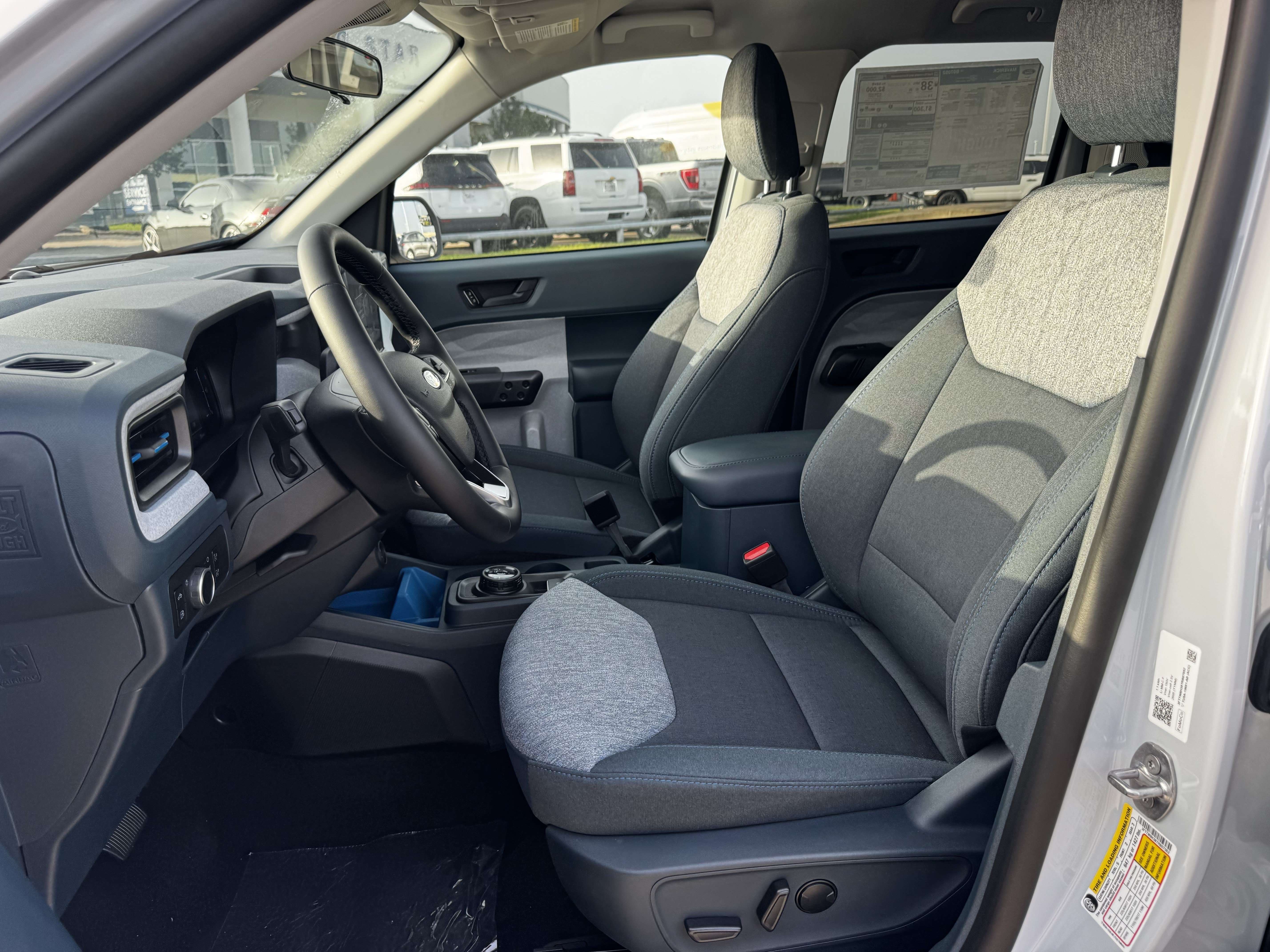 New 2026 Ford Maverick XLT w/ XLT Luxury Package FWD image 17