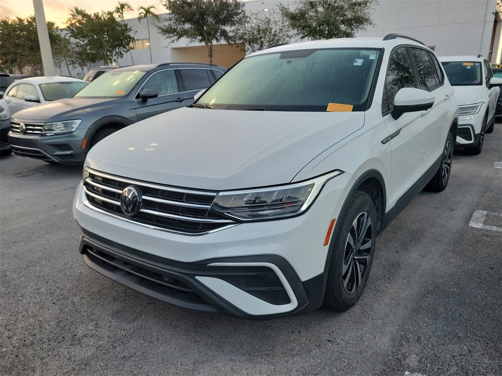 Certified 2024 Volkswagen Tiguan S image 3