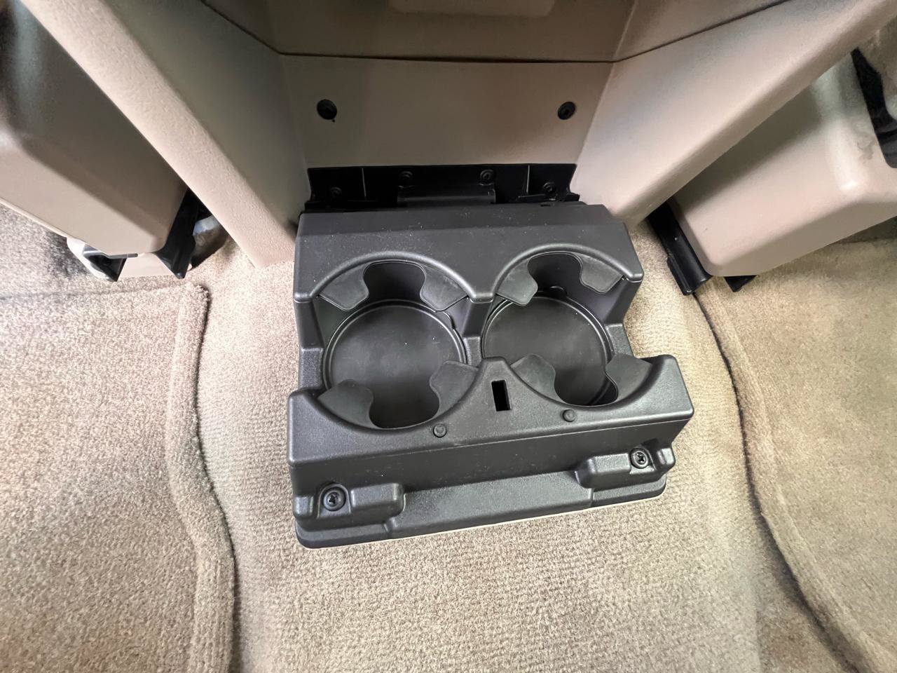 Used 2004 GMC Yukon XL SLT w/ Preferred Equipment Group RWD image 27